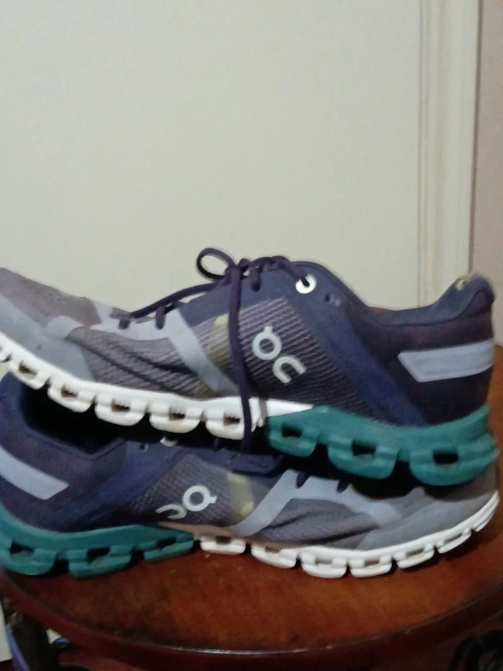 On Cloud Women’s 8.5 Purple Violet Tide Helion Cloudtec Swiss Running Sneakers